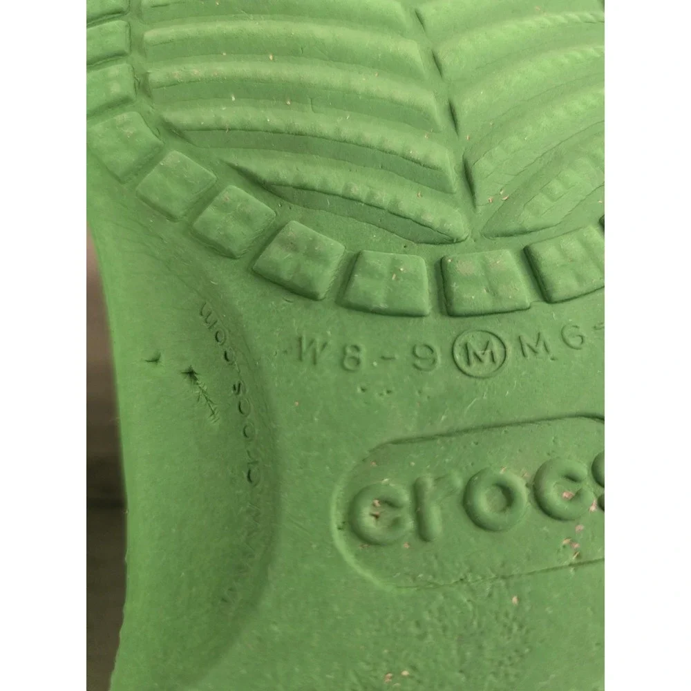 Crocs Classic Clog Green Mens 6-7 Womens 8-9 Slip on Comfort Water Shoes